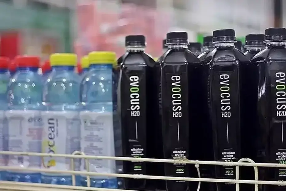 Black Water vs Alkaline Water: Which is Better for Your Health?